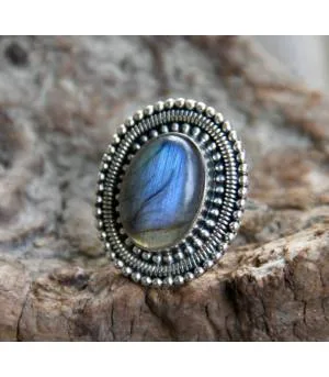 Bague Vyanjana – Argent 925 & Labradorite naturelle