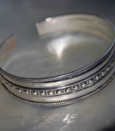 Bracelet en argent rétro classique pour femme, bracelet ouvert, style  ethnique, bijoux en cuir chevelu, document, fleur - AliExpress