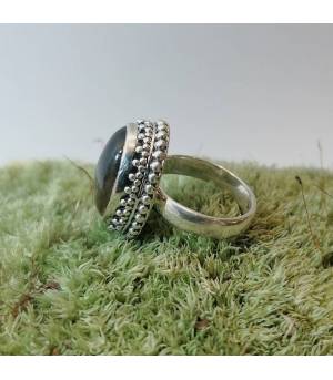Bague Tejasvi – Argent 925 & Labradorite naturelle
