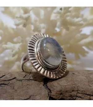 Bague Chandrika – Argent 925 & Pierre de Lune