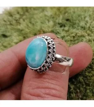 Bague ethnique moderne en argent et pierre de larimar