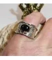 Bague ethnique mixte en argent pierre d'onyx noire.
