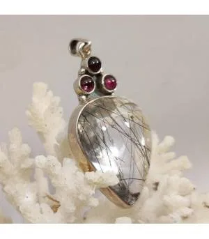pendentif ethnique grenat et quartz tourmaline