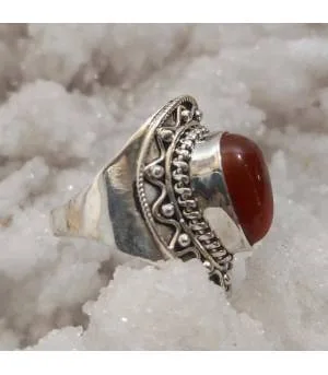 Bague ethnique tribal argent pierre naturelle de cornaline