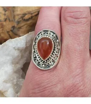 Bague ethnique tribal argent pierre naturelle de cornaline