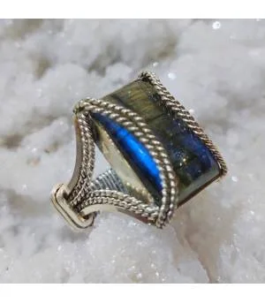 Bague Pravaalya – Argent 925 & Labradorite