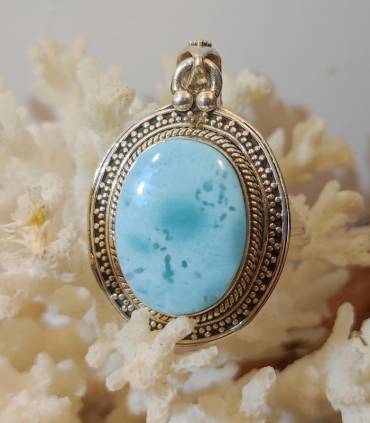 Pendentif ethnique et moderne argent et pierre naturelle de larimar