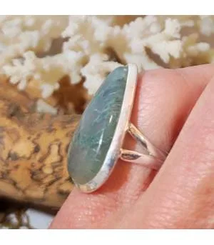 Bague en argent et pierre naturelle d'agate mousse.