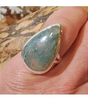 Bague en argent et pierre naturelle d'agate mousse.