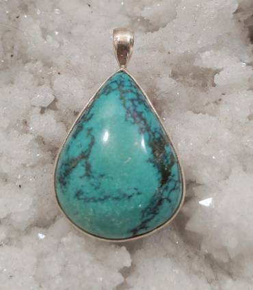 Pendentif ethnique en pierre naturelle de turquoise et argent