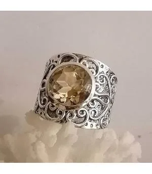 Bague vintage argent et pierre naturelle de citrine