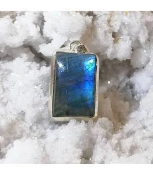 Pendentif Nila-Kaya – Argent 925 & Labradorite