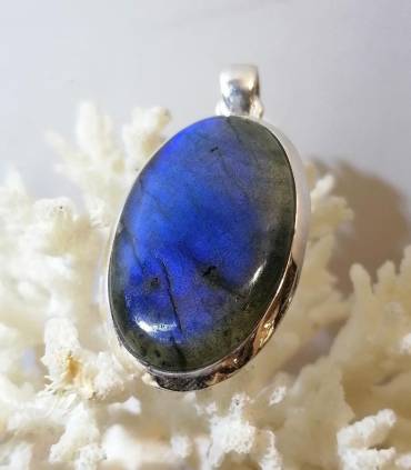 Pendentif Nila-Kanta – Argent 925 & Labradorite bleue
