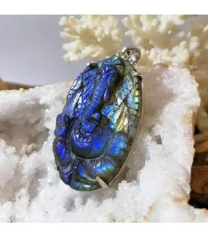 Pendentif Ganesha argent et pierre naturelle de labradorite.