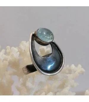 bague ethnique argent et pierre bleue d'aigue-marine