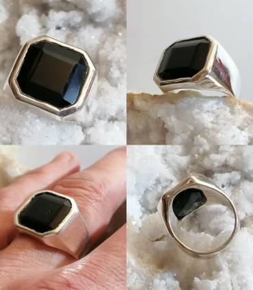 Bague argent chevalière pierre naturelle d'onyx noir.
