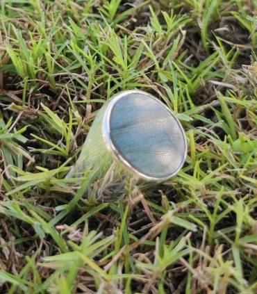 Bague argent épuré chevalière pierre naturelle labradorite