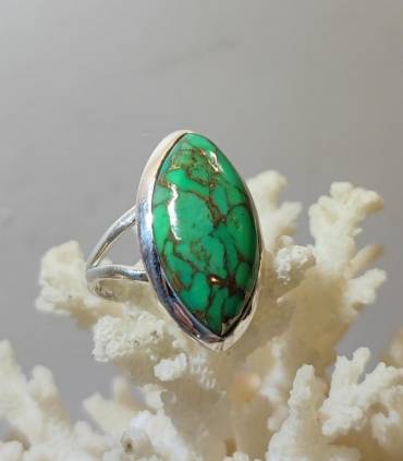 Bague vintage en argent et pierre naturelle de turquoise Mohave.