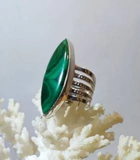 Bague argent bijou ethnique pierre naturelle malachite.
