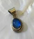 Pendentifs laiton et pierre