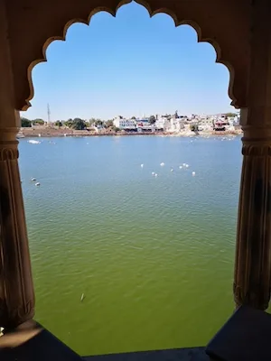 Pushkar lac